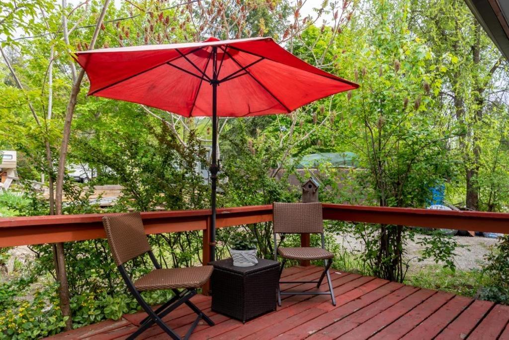 Barefoot Villas And Retreat Christina Lake Bagian luar foto