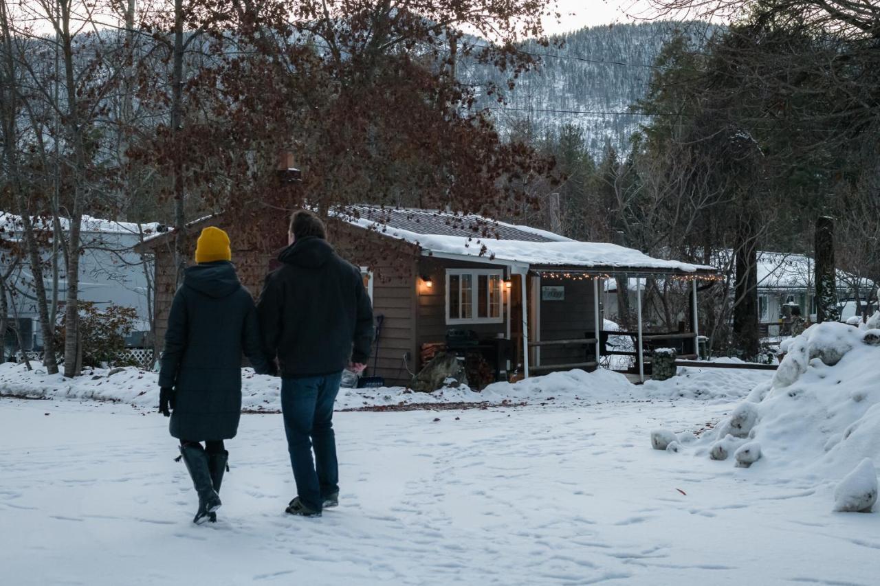 Barefoot Villas And Retreat Christina Lake Bagian luar foto