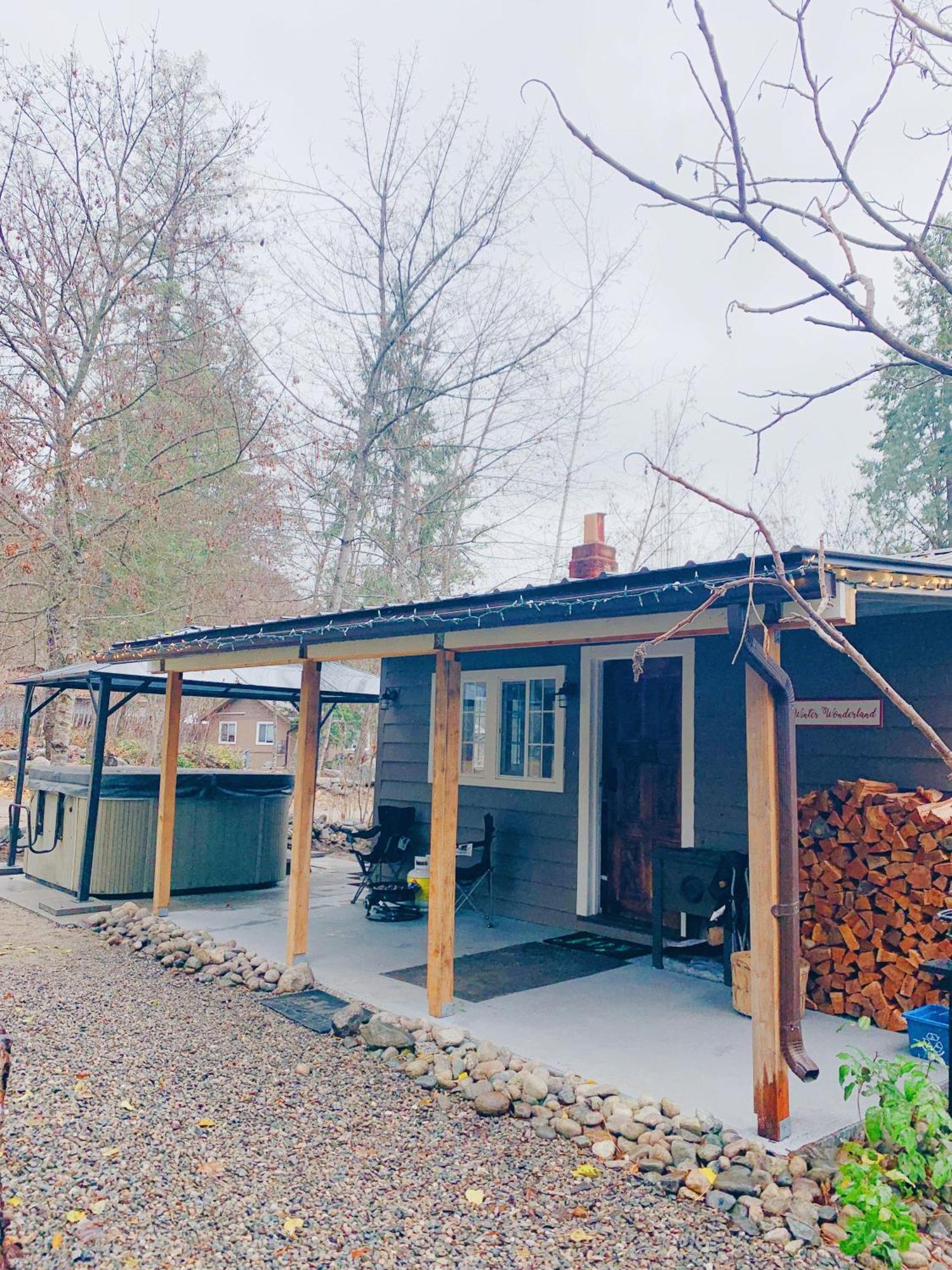 Barefoot Villas And Retreat Christina Lake Bagian luar foto