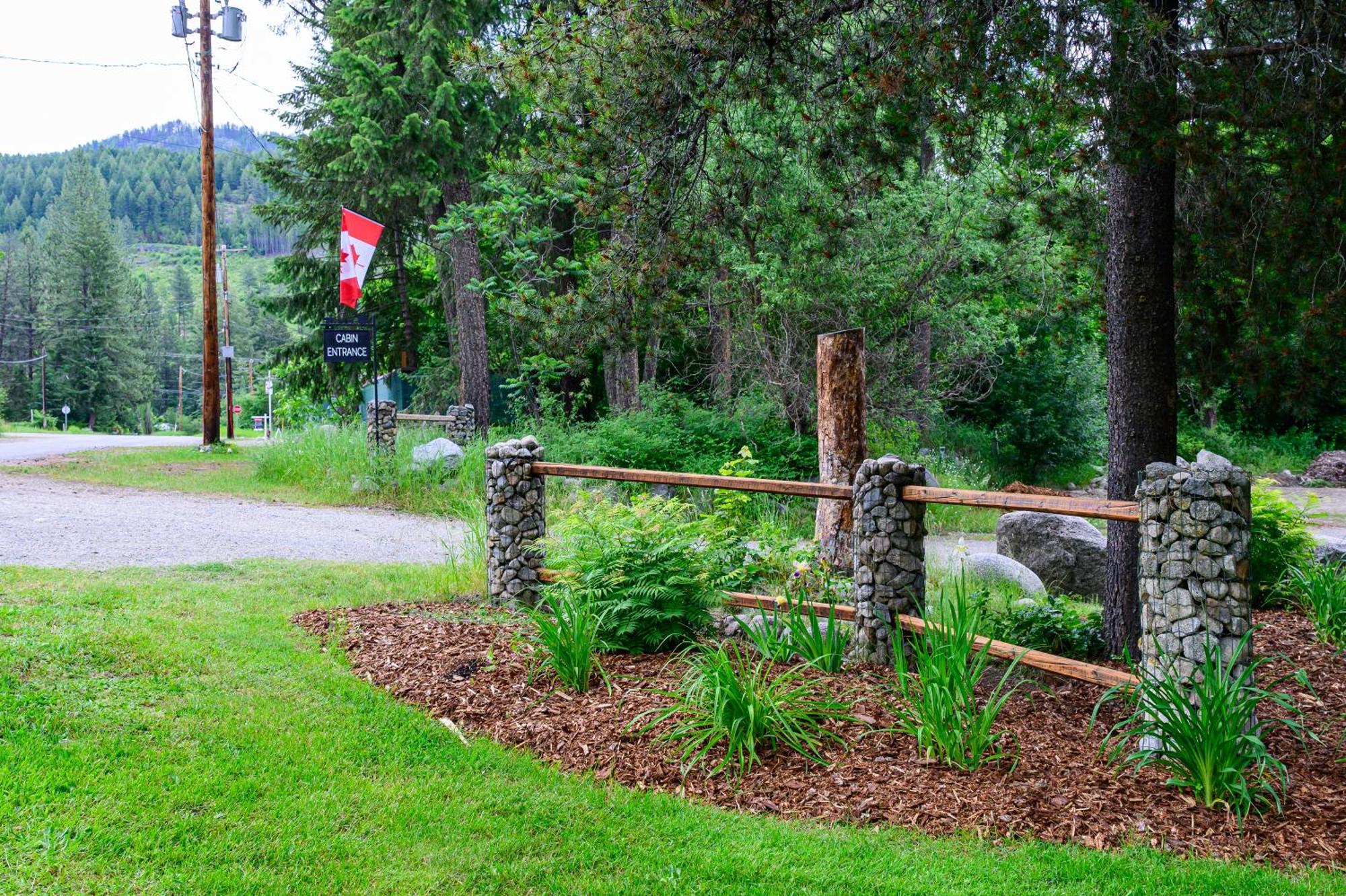 Barefoot Villas And Retreat Christina Lake Bagian luar foto
