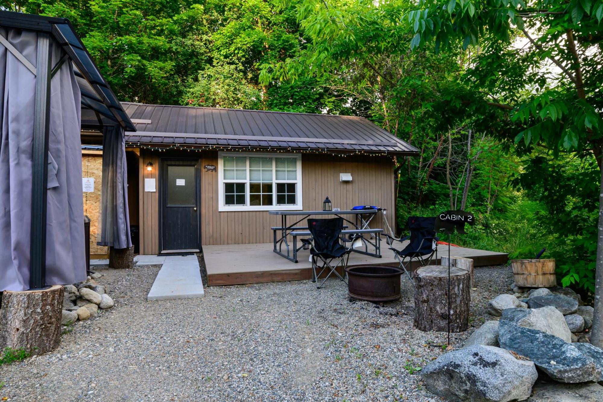 Barefoot Villas And Retreat Christina Lake Bagian luar foto