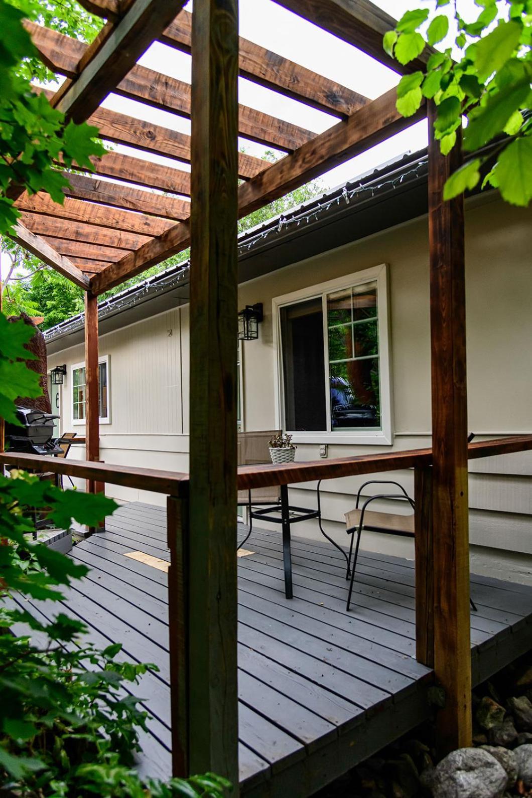 Barefoot Villas And Retreat Christina Lake Bagian luar foto