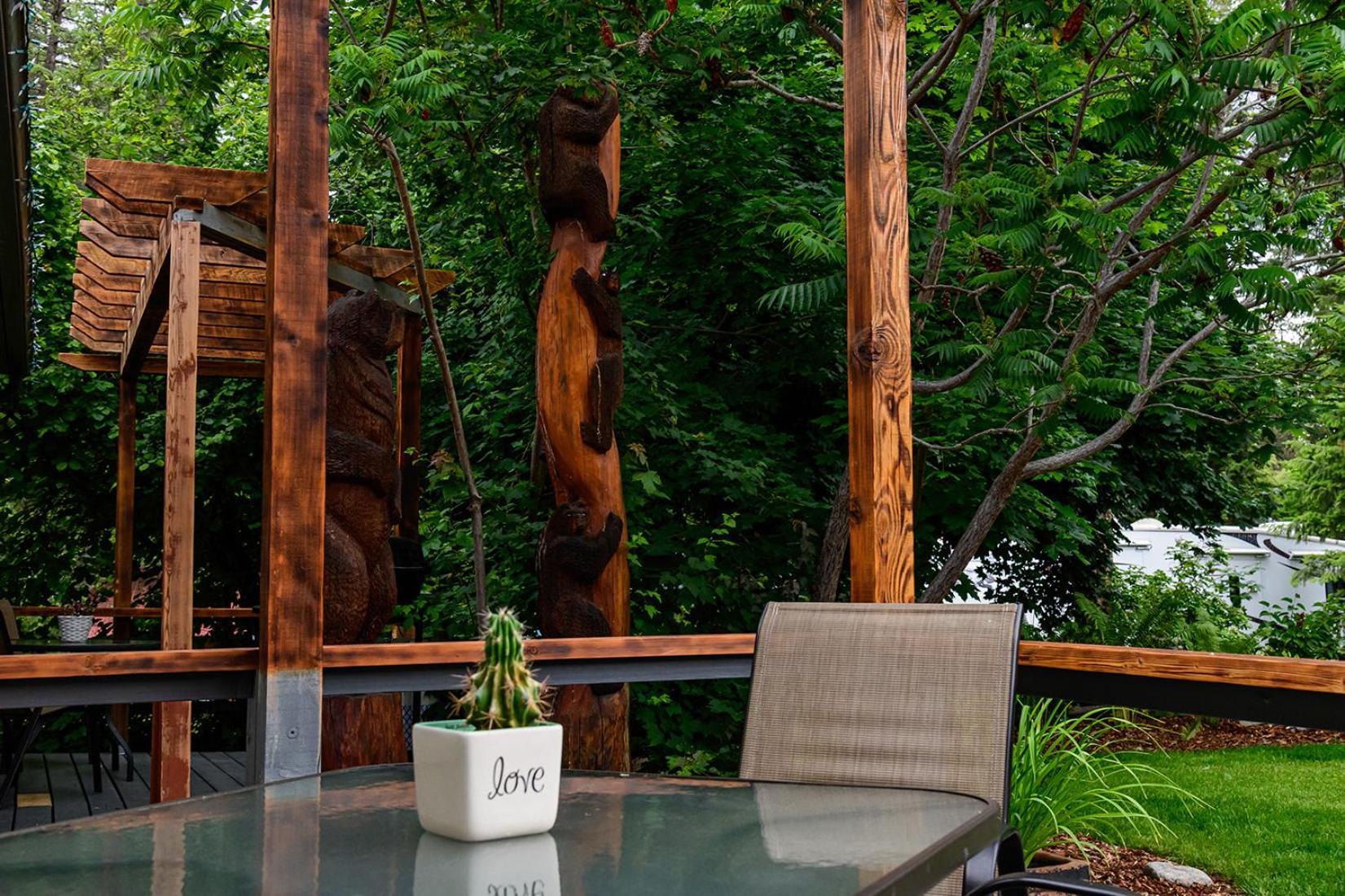 Barefoot Villas And Retreat Christina Lake Bagian luar foto
